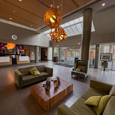 Coast Chilliwack Hotel By Apa Buitenkant foto