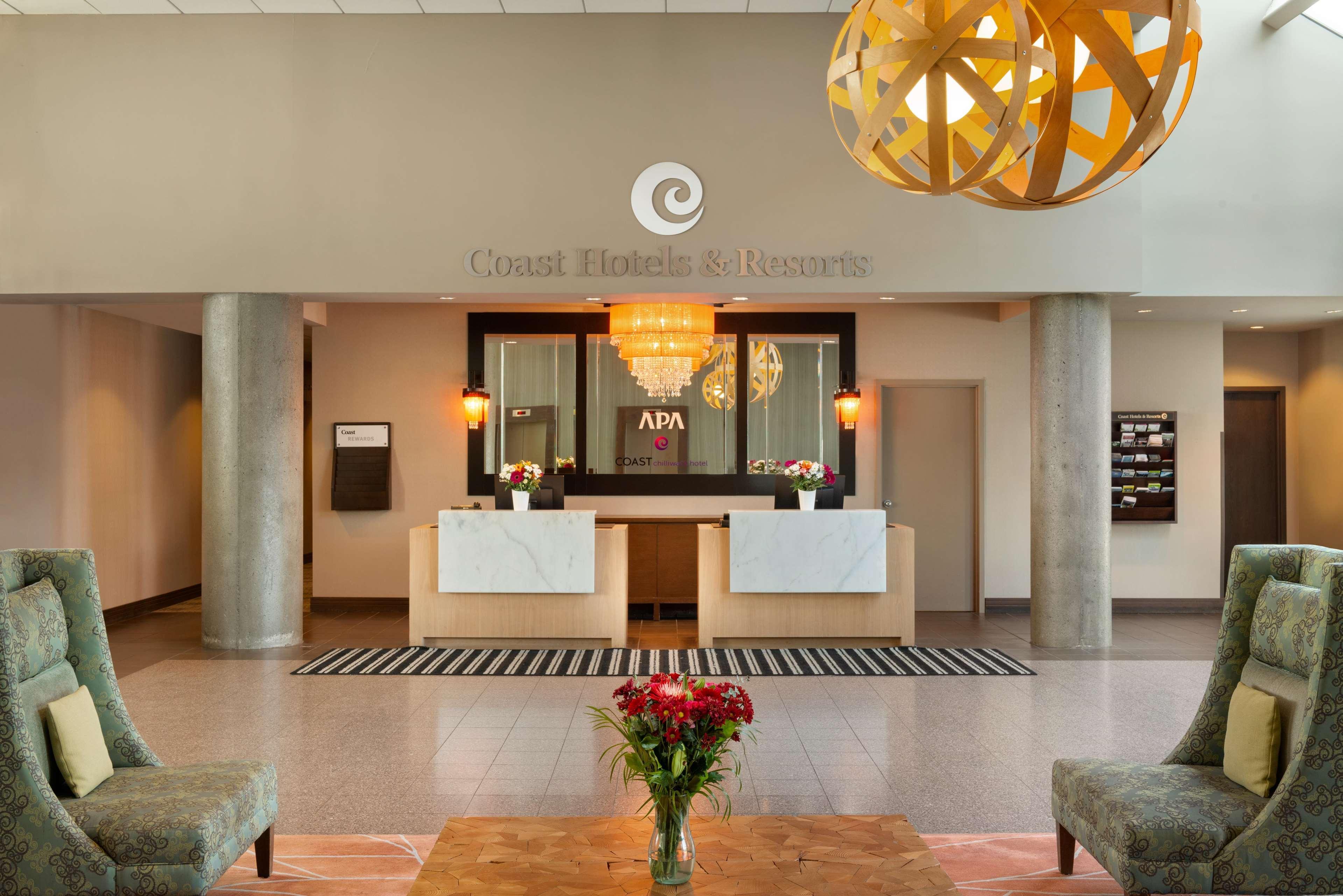 Coast Chilliwack Hotel By Apa Buitenkant foto